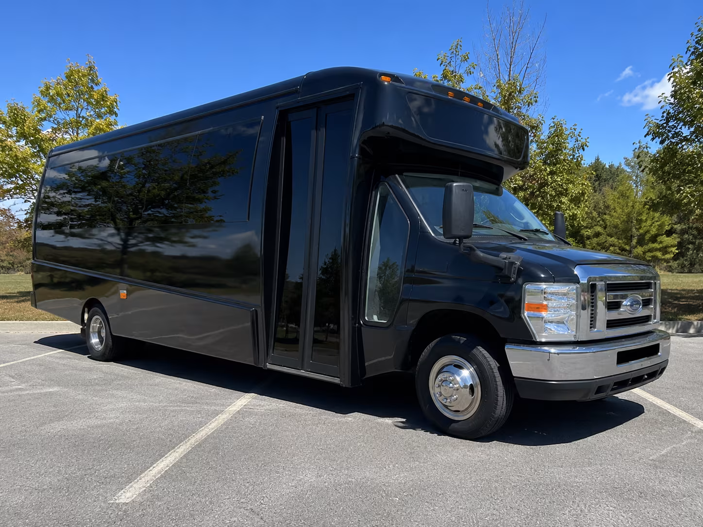 Reno Airport Shuttle & Transportation party bus exterior