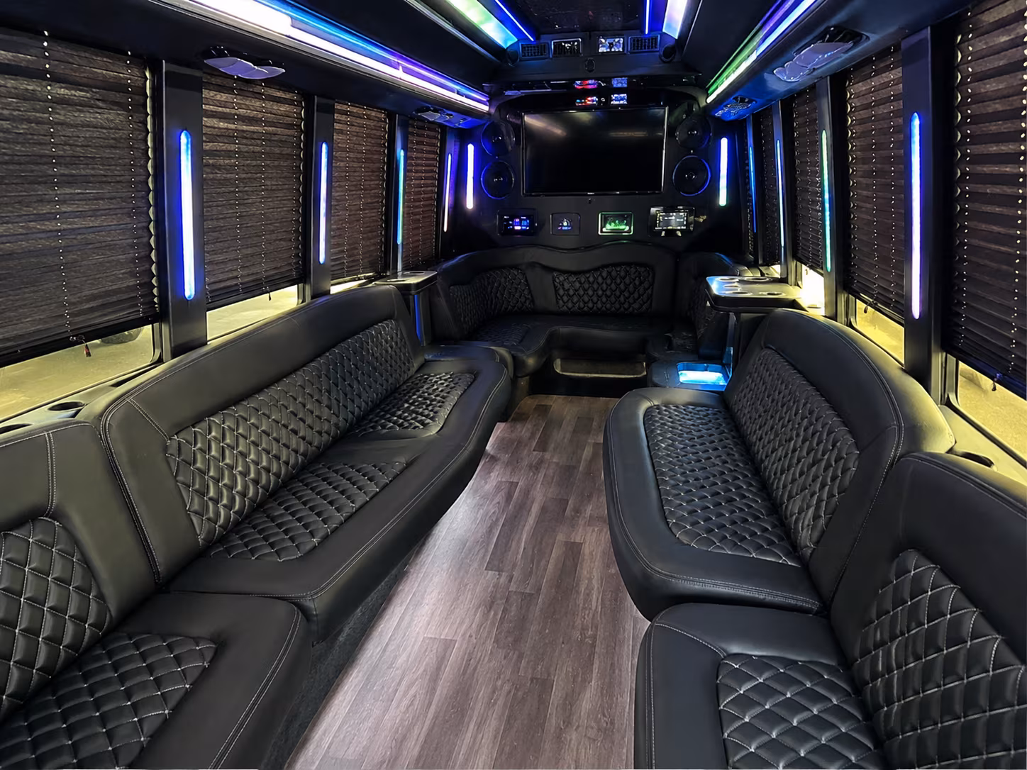 Reno Winery Tour & Pub Crawl Transportation onboard seating